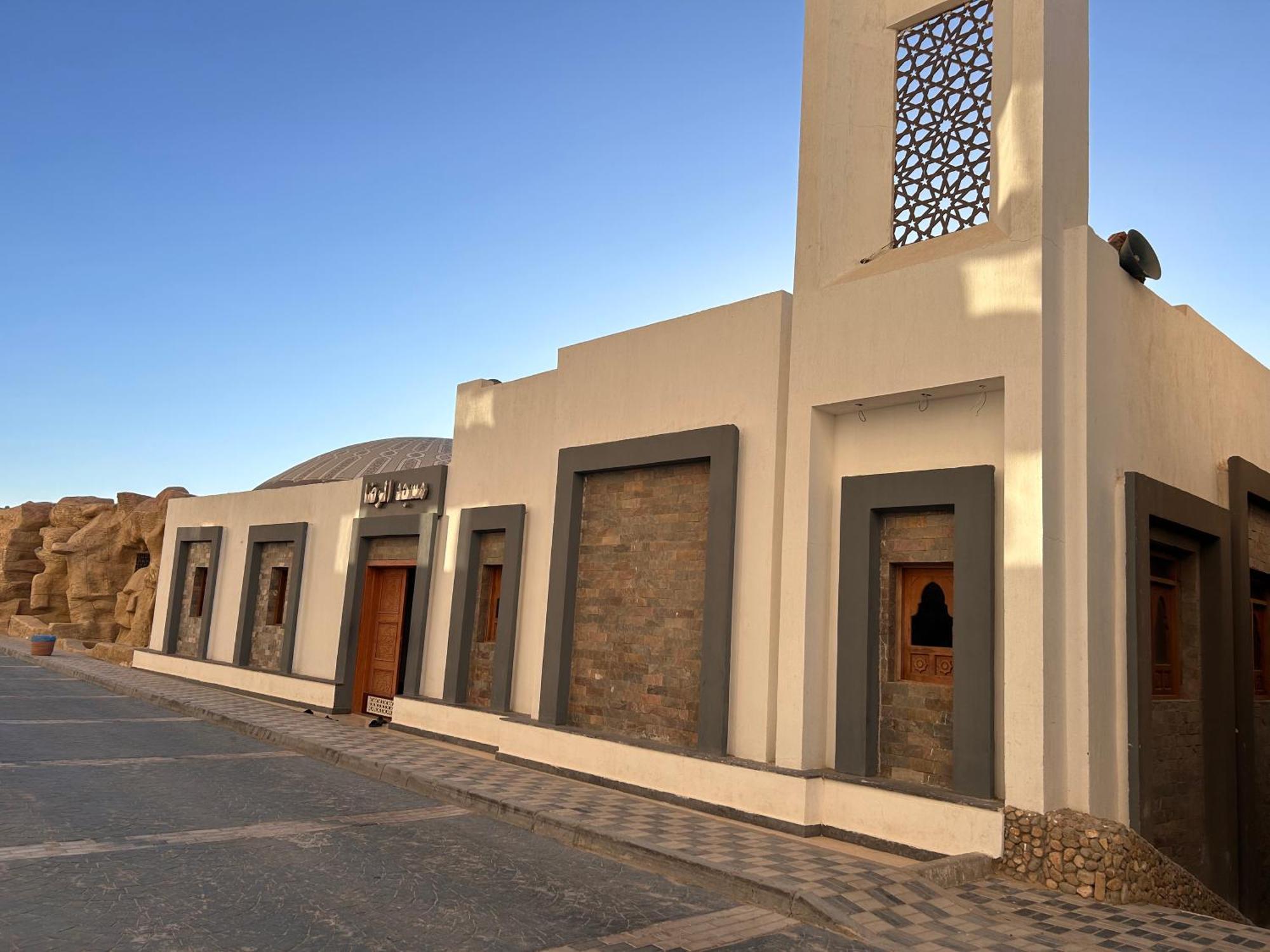 2-bedroom With Pool View In Fanadir Bay With Free And Pool Access Appartement Hurghada