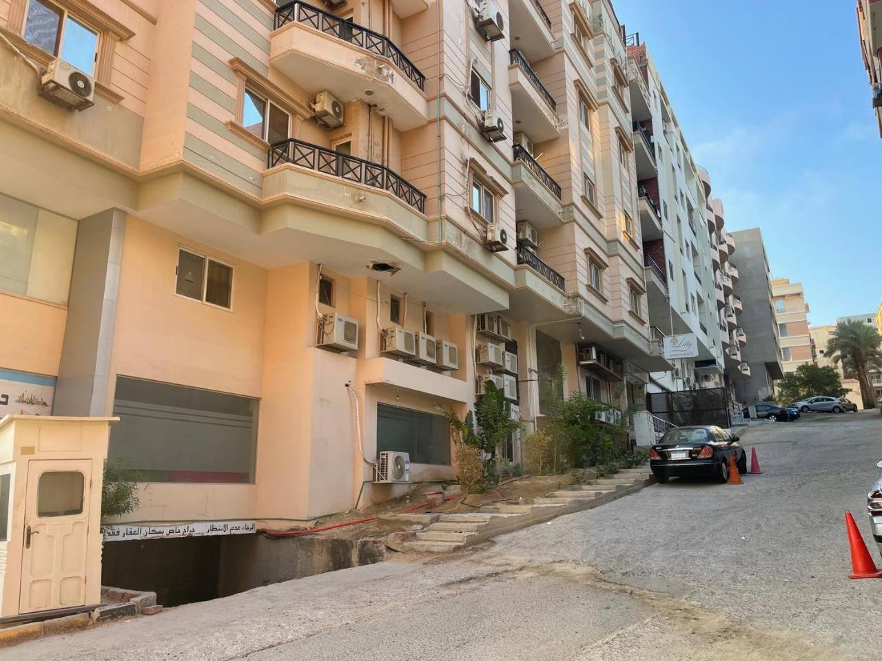 Apartment Luxurious One Bedroom *