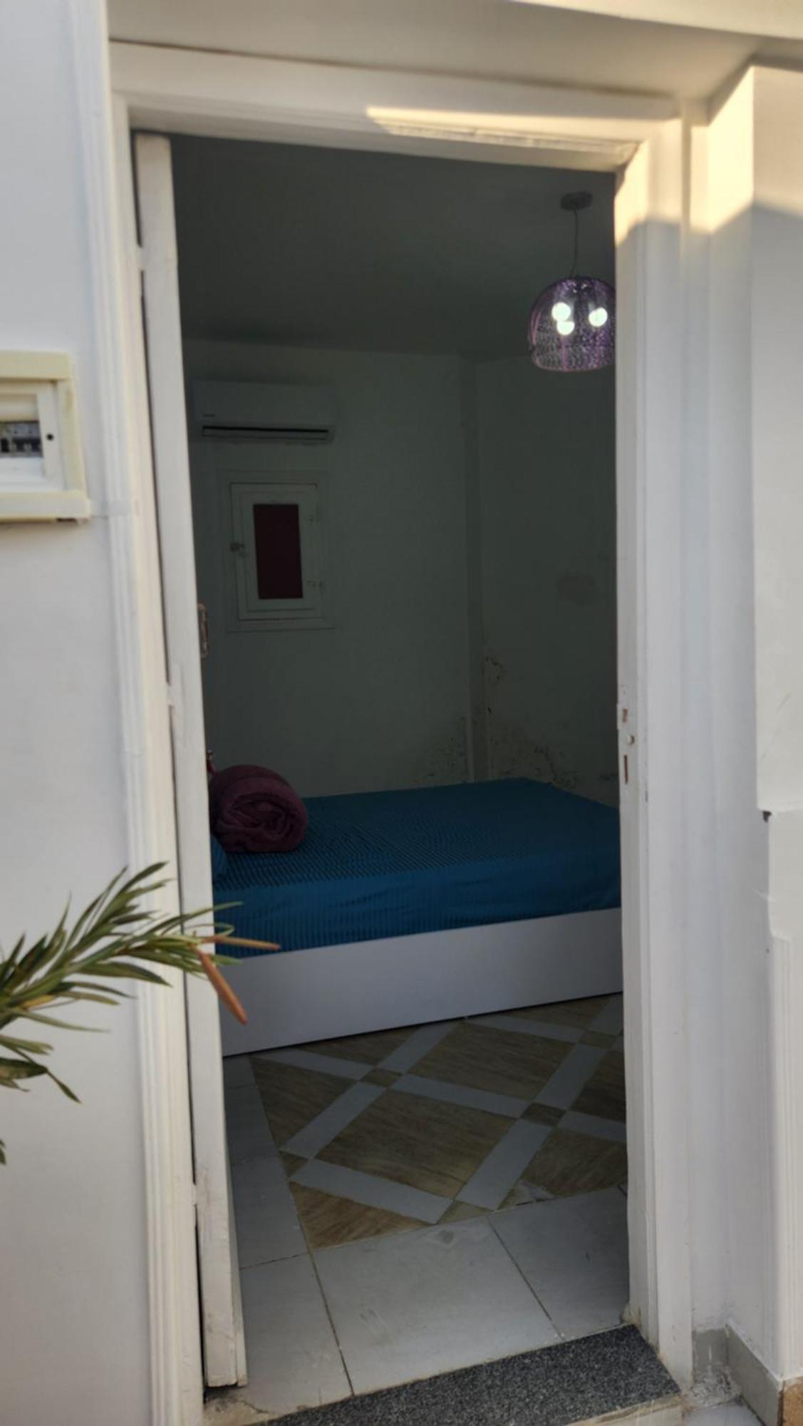 Hostel White Roof - Hurghada