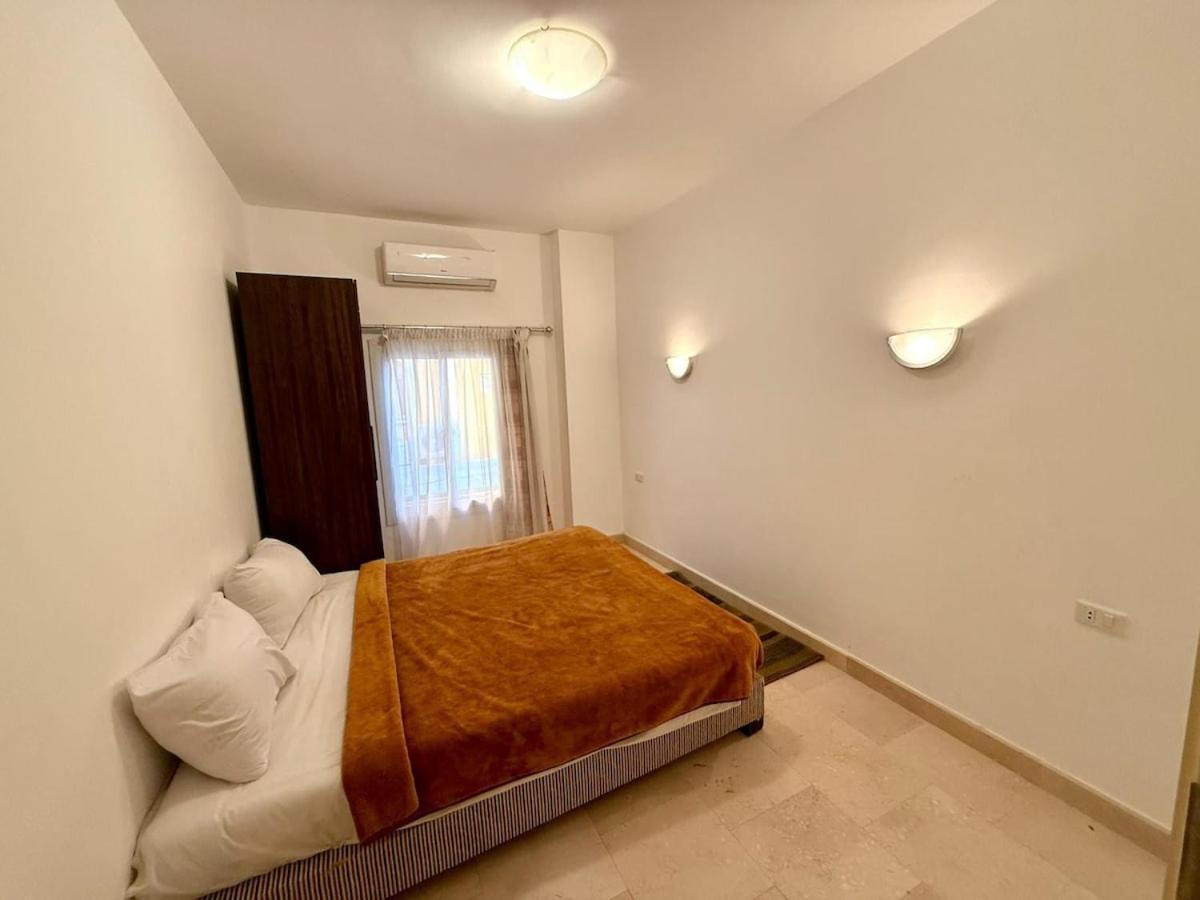 Amazing 2br - Al Dora Resort, Apartment