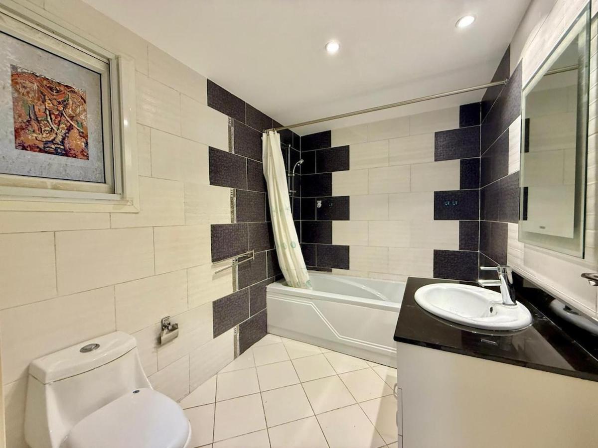 Apartment Amazing 2br - Al Dora Resort, *