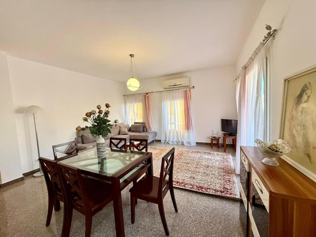 Amazing 2br - Al Dora Resort, Apartment *