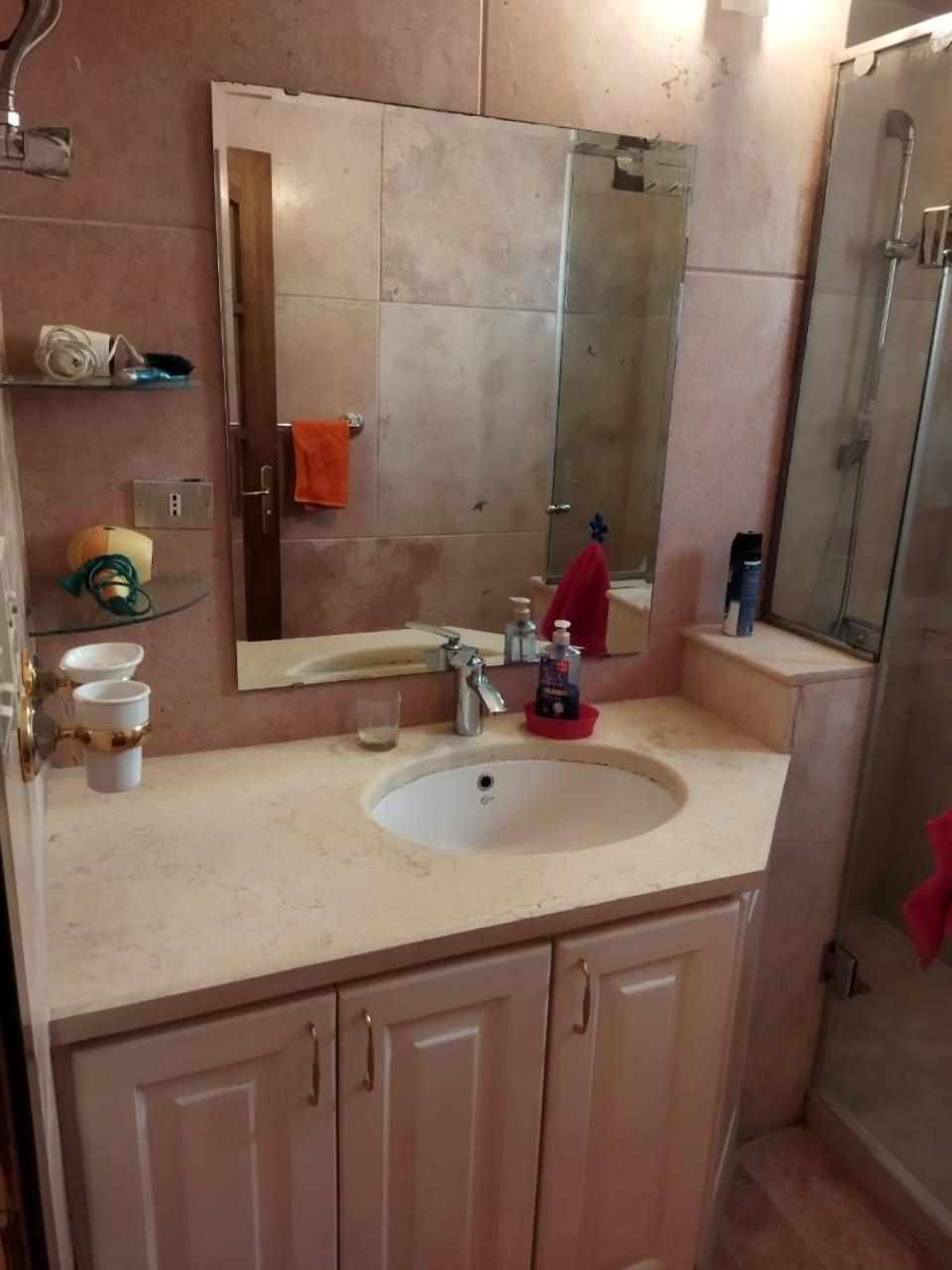 Down-town Kafr El Gouna 1-bd Ground Floor Appartement *