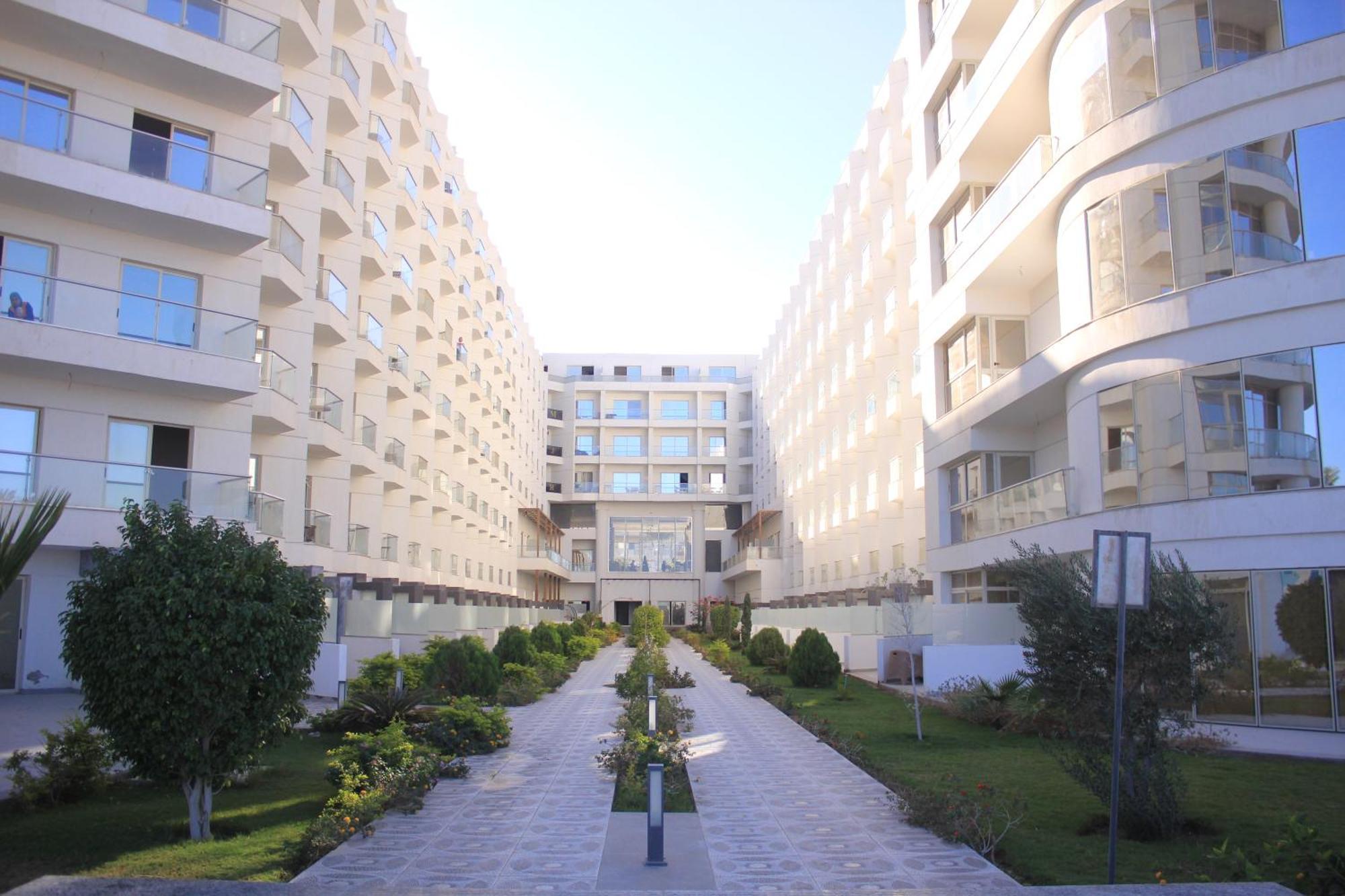 Hotel Downtown 5*