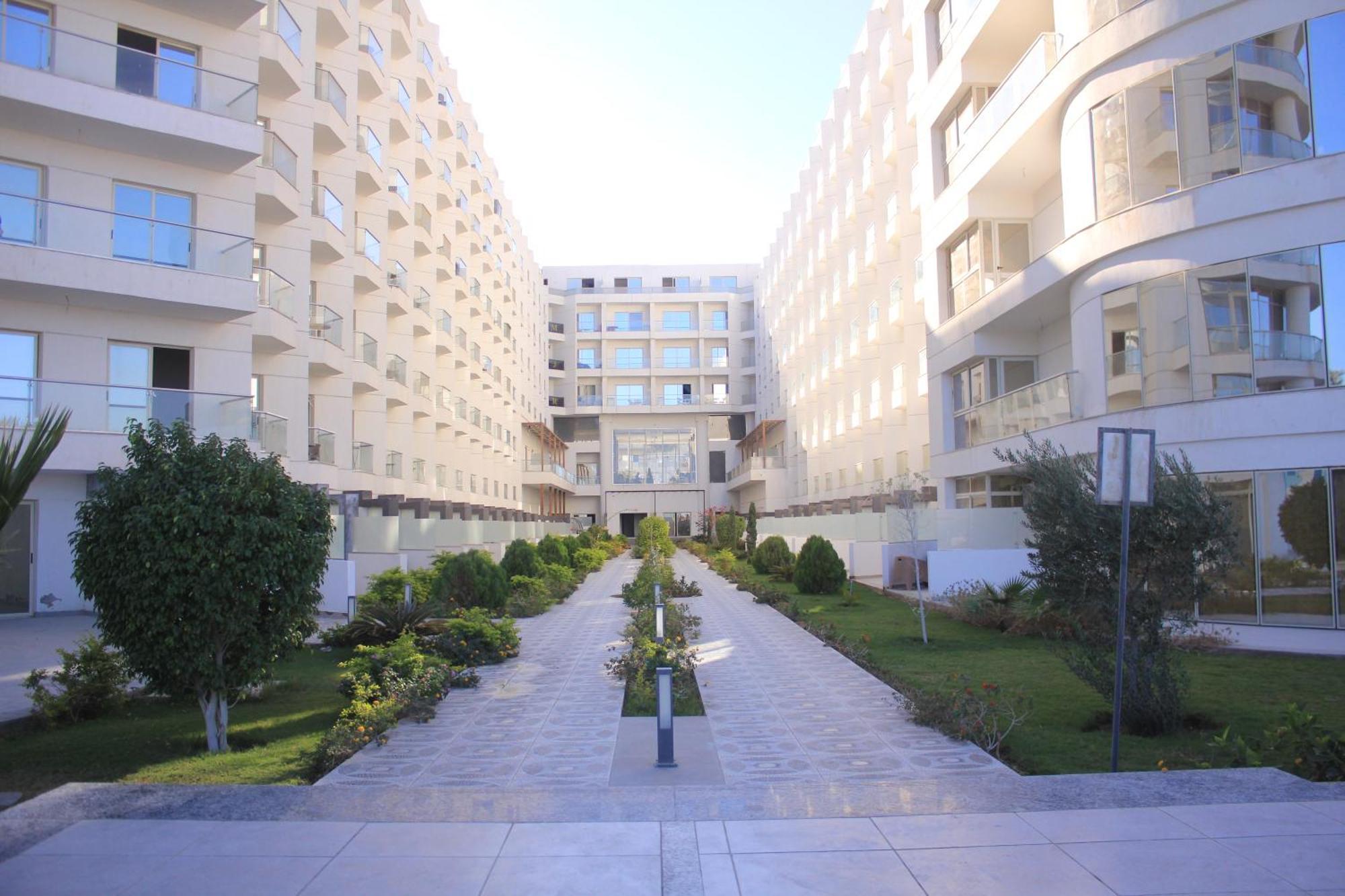 Downtown Hotel 5*