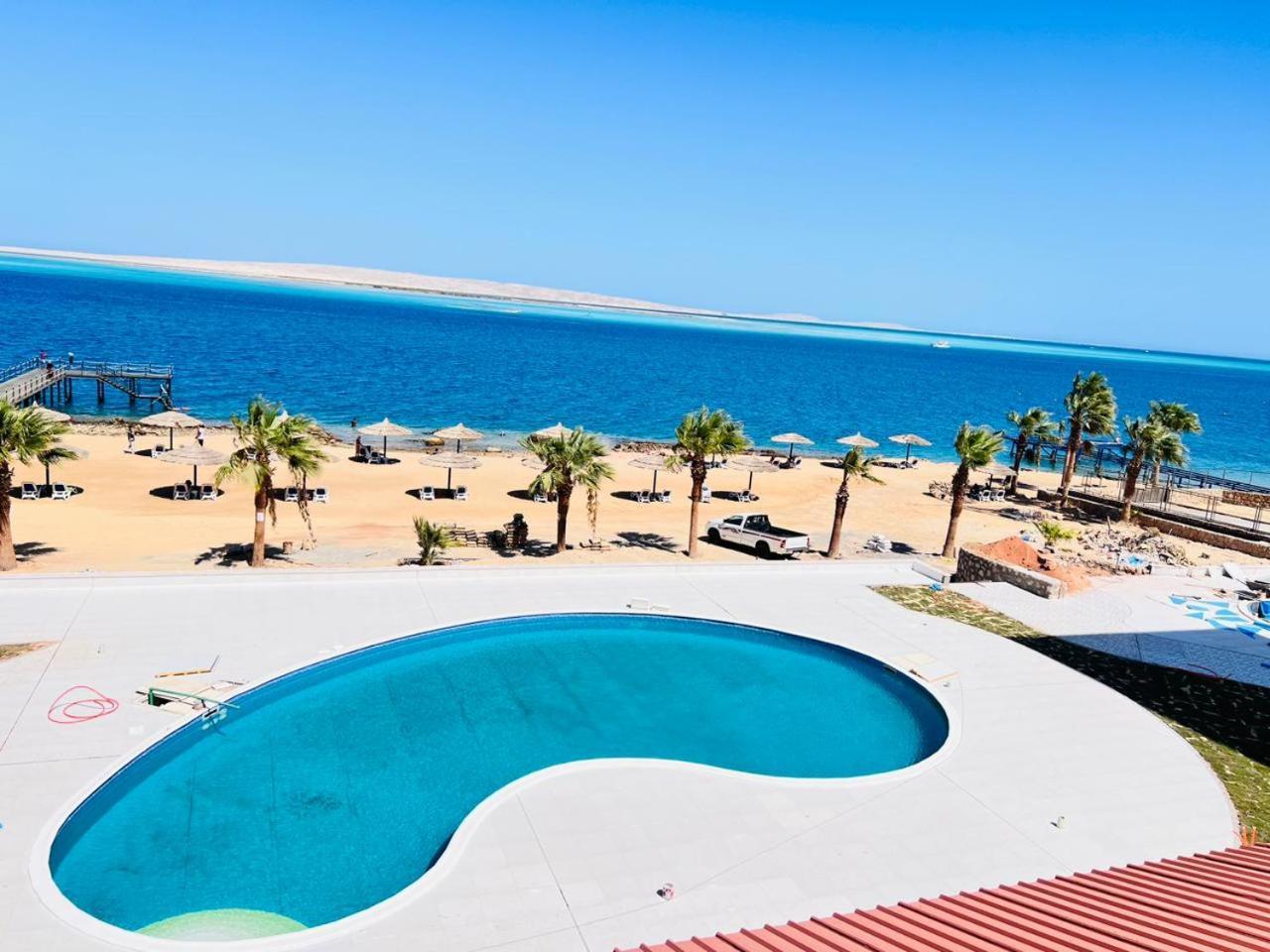 One Bedroom In Island View Apartment