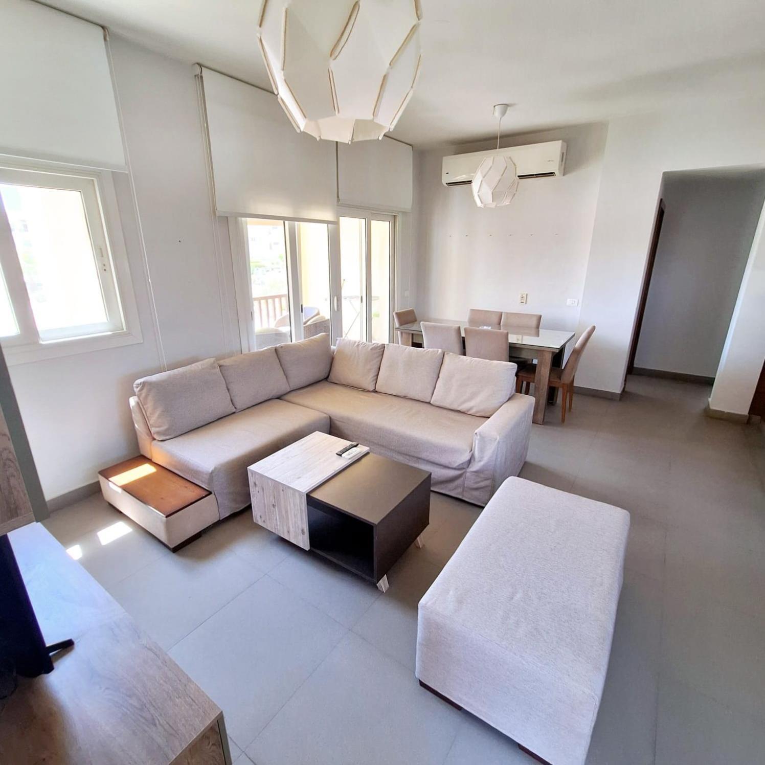 Apartment 2 Bedrooms First Floor In Waterside