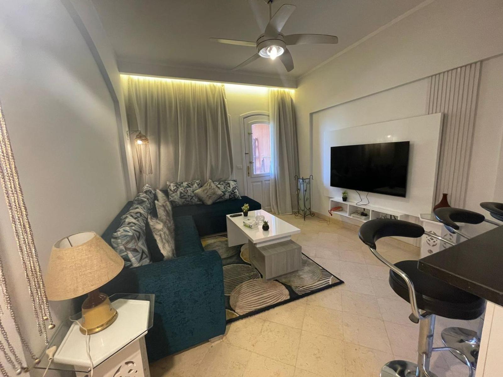 West Golf Complex, Qesm Apartment