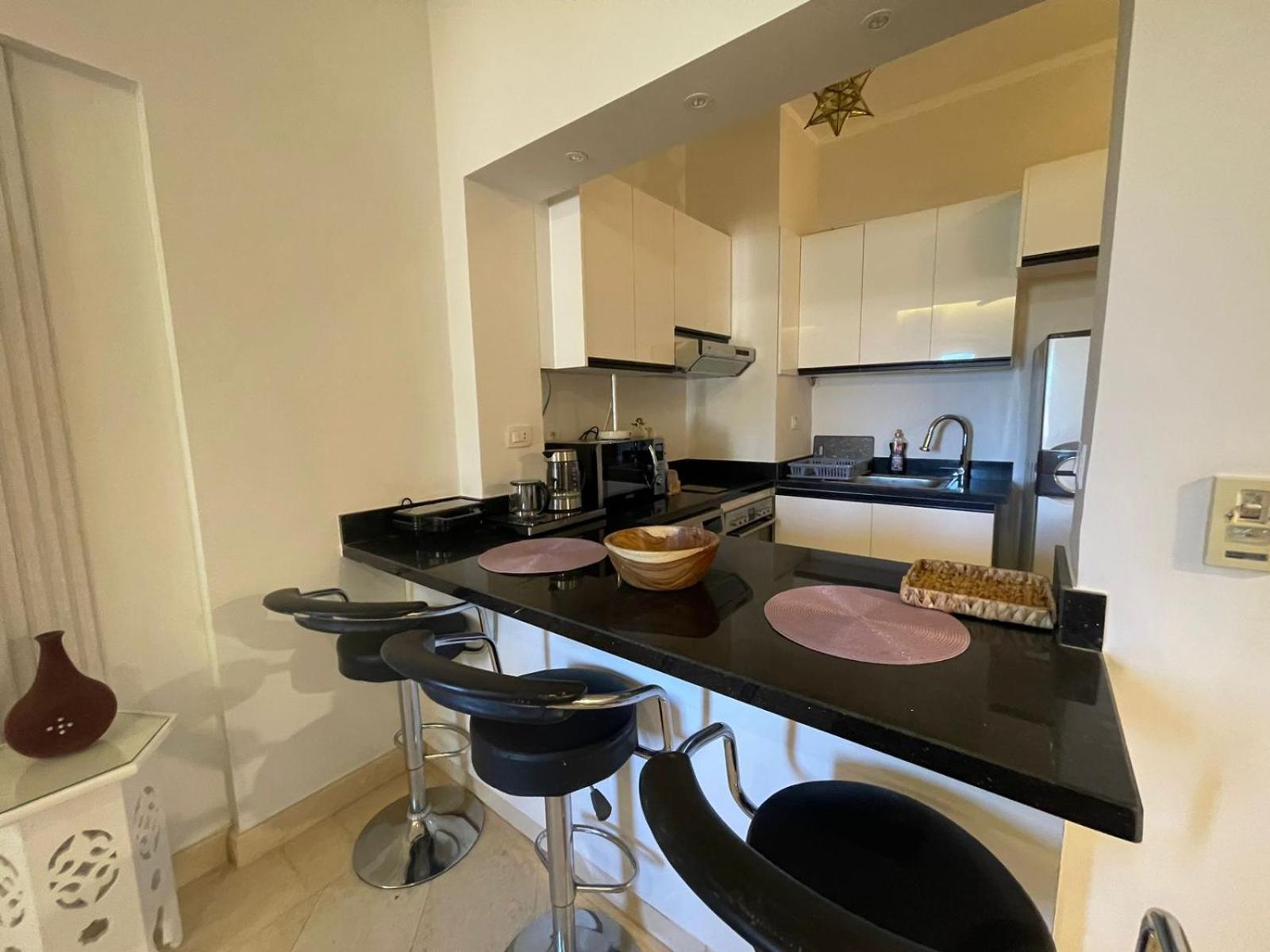 West Golf Complex, Qesm Apartment *