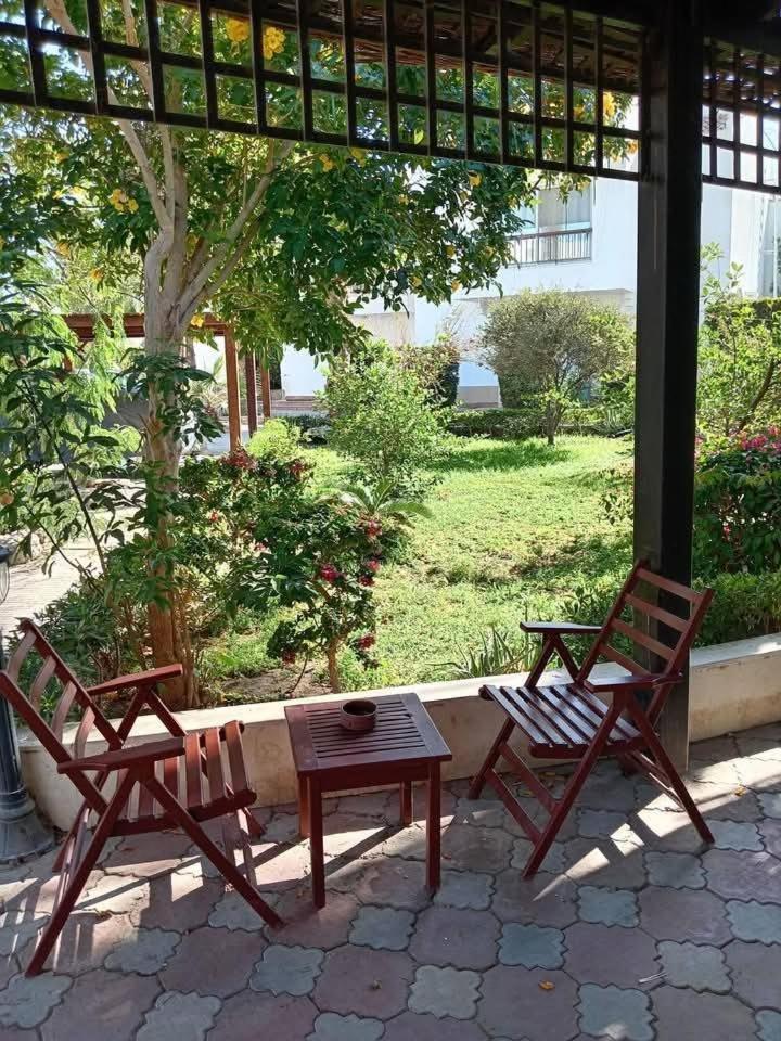 Apartment With Private Beach, Mamsha