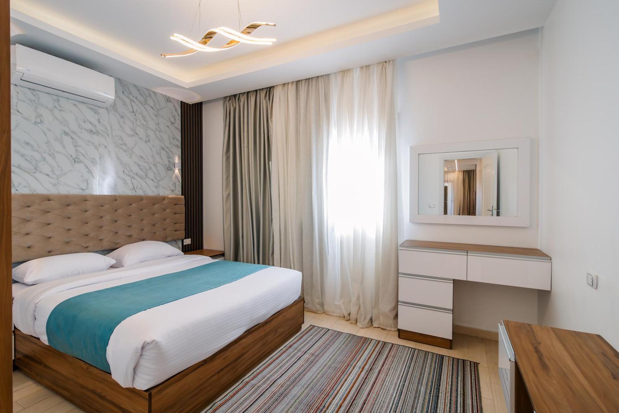 Al Saraya Sahl Hasheesh By Peaks