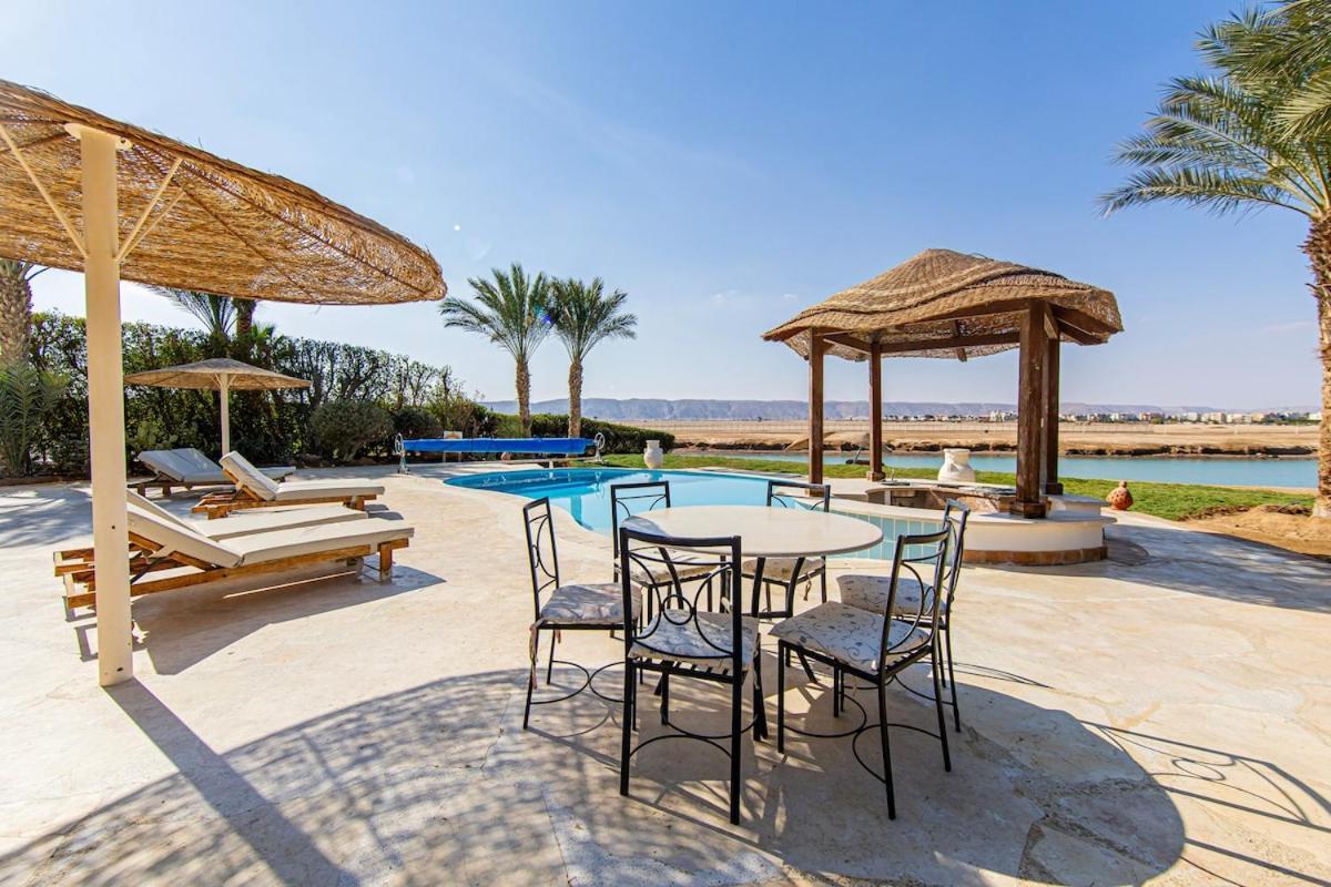 Stunning With Private Heatable Pool * Hurghada