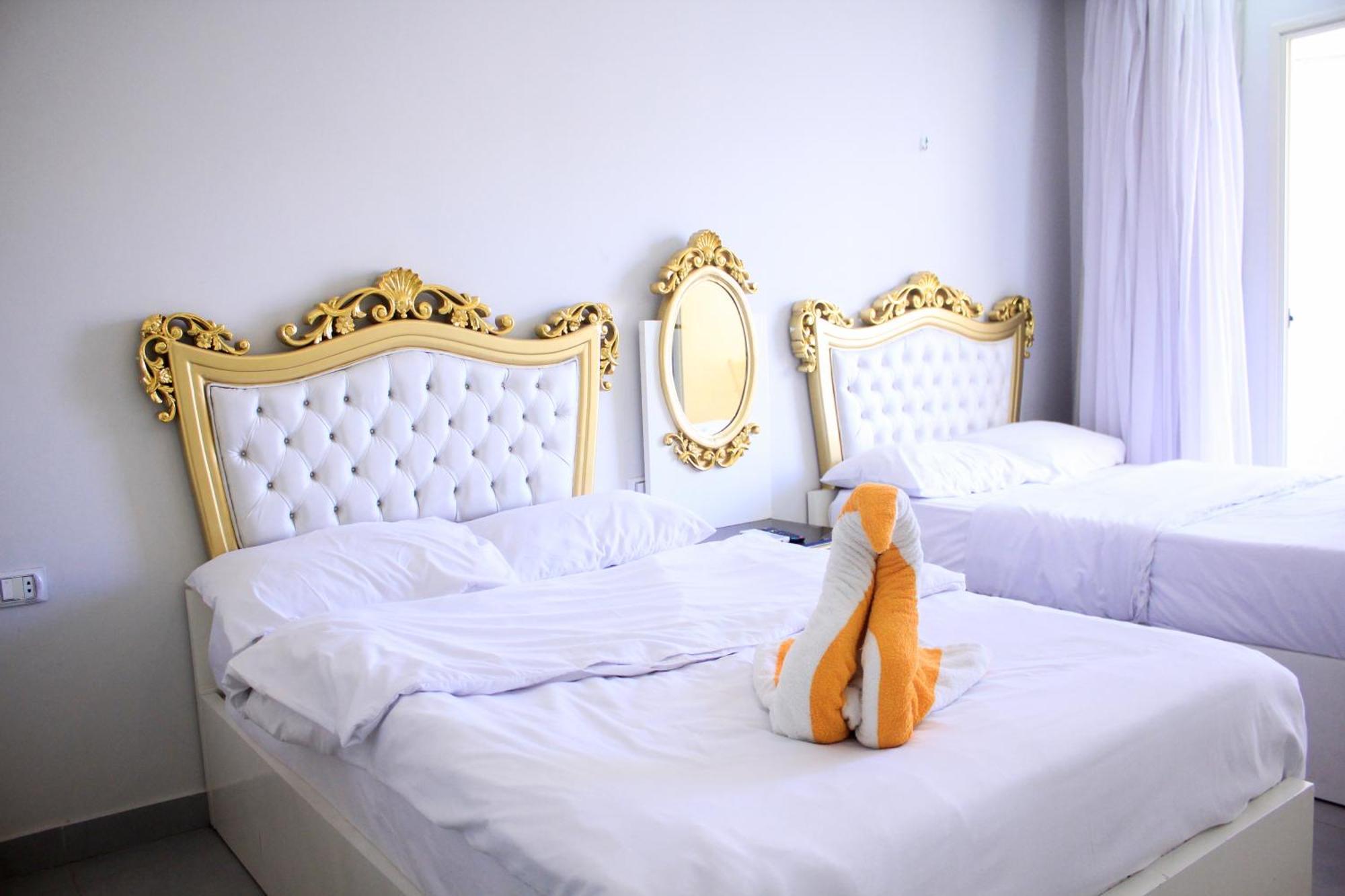 Downtown Hotel 5*