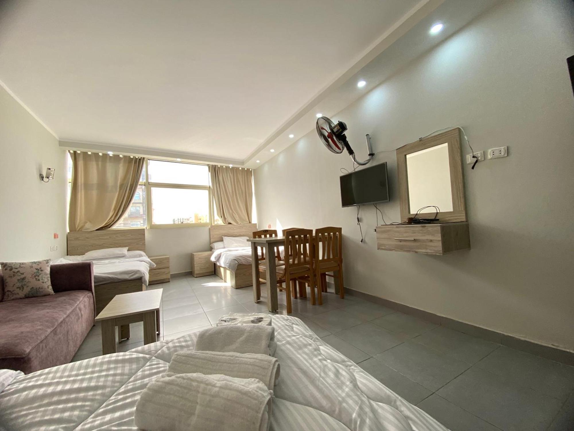 Downtown Hotel