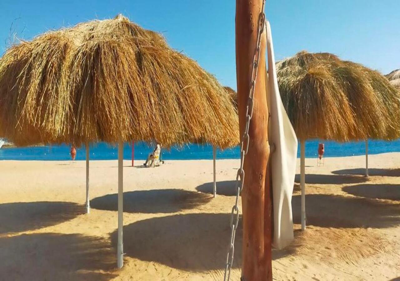 With Seaview, Amazing For Couples, Sunny & Seaview & Free Wi-fi Apartamento Hurghada