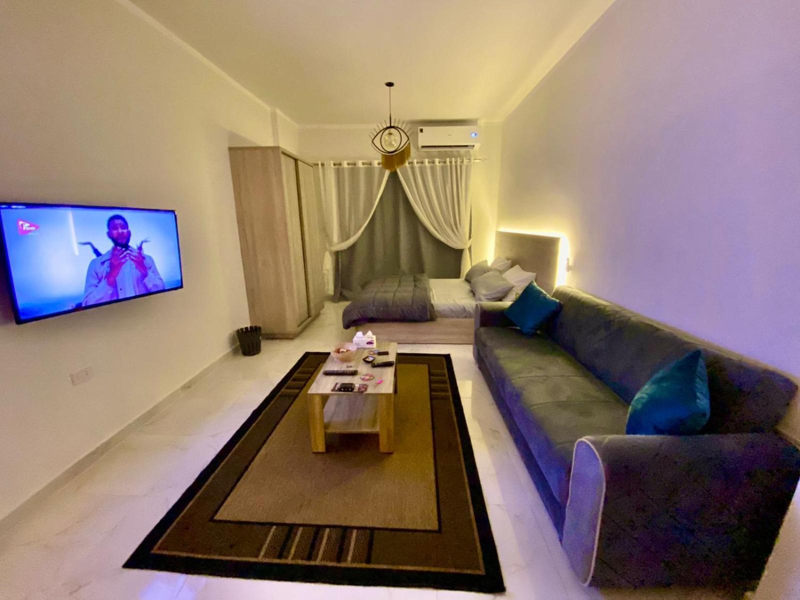 Juliana Aparthotel *