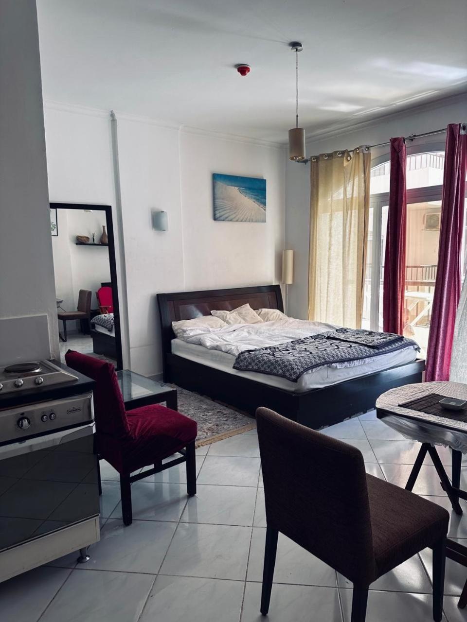 Desert Pearl Retreat Apartment