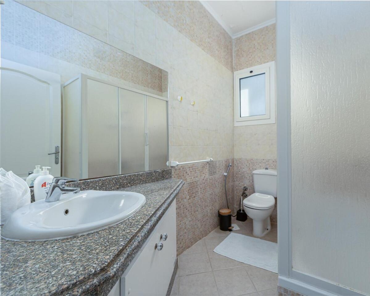 Extraordinary Apartment, Sea Access In Apartment Hurghada