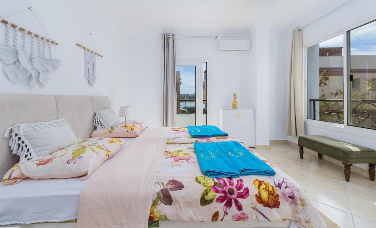 Extraordinary Apartment, Sea Access In * Hurghada