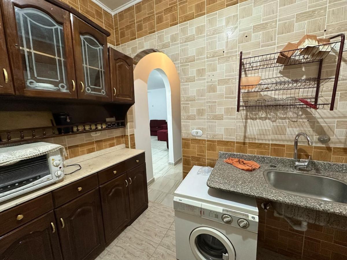 Simple Style Apartment