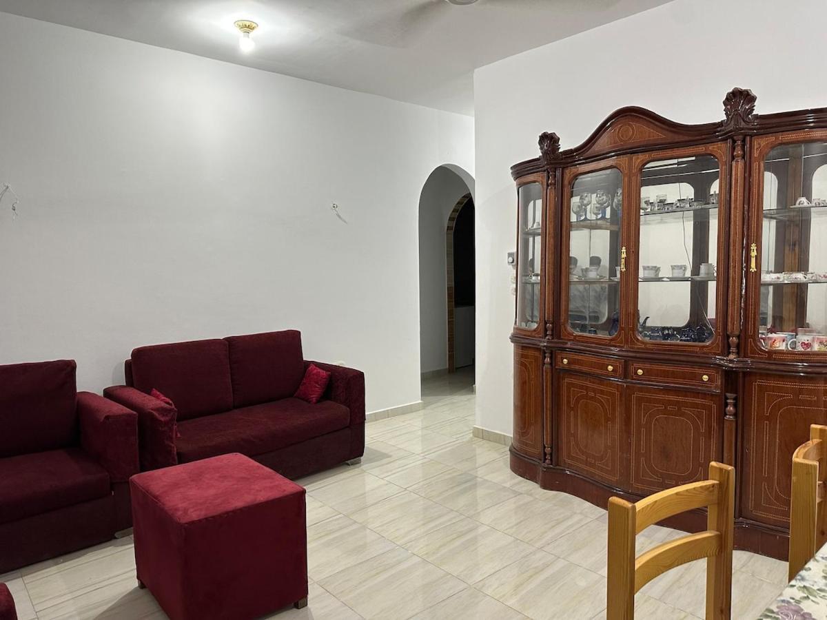 Apartment Simple Style