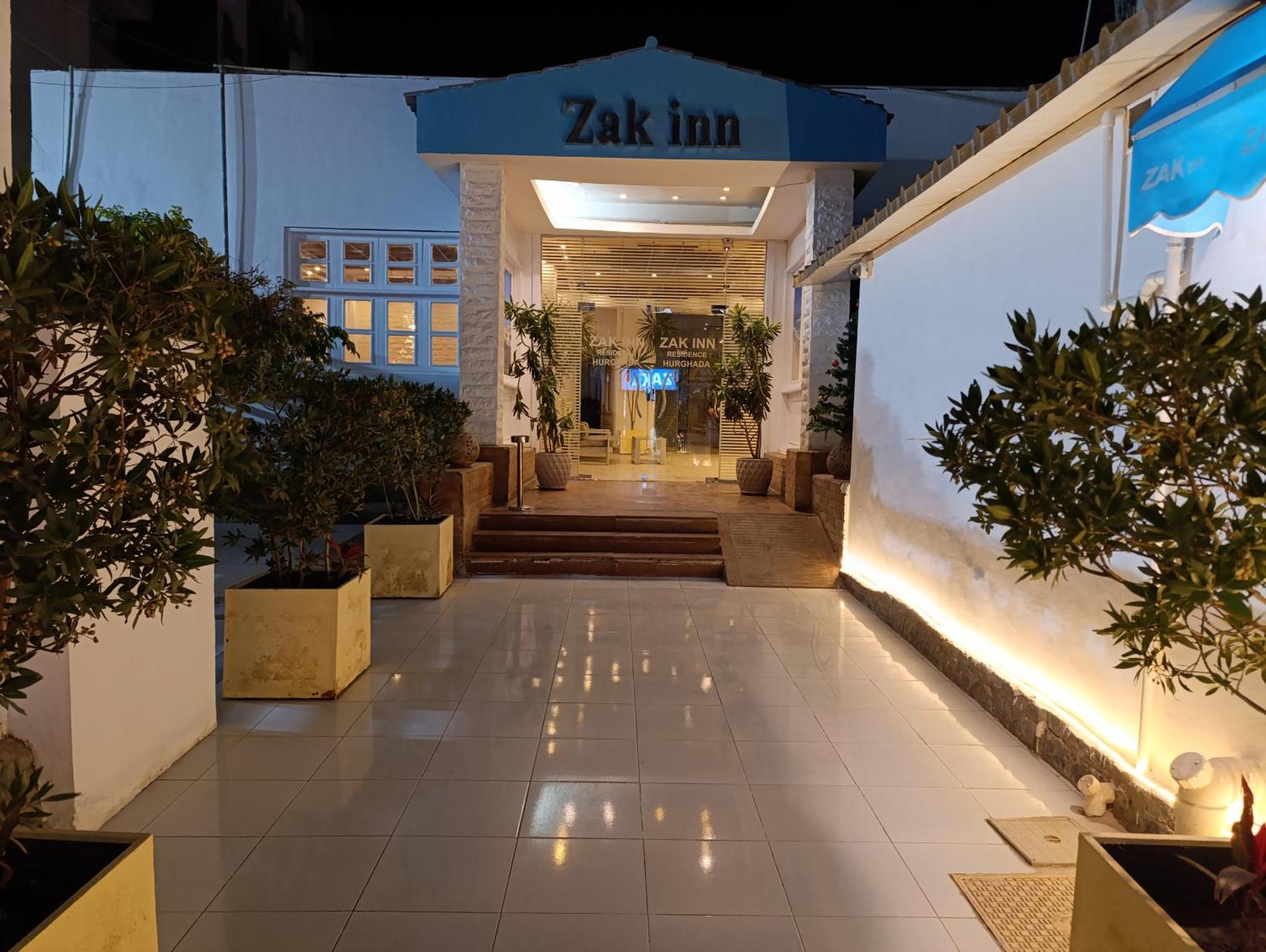 Zak Apartment *