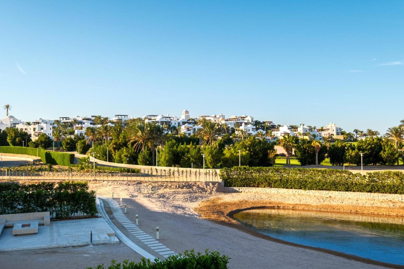 Apartment Modern 3bdr Cyan Apt: Prime Spot Hurghada
