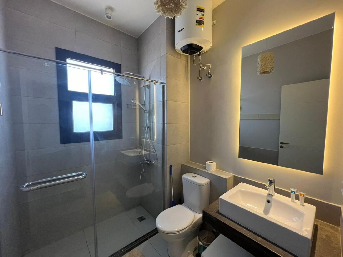 Modern 3bdr Cyan Apt: Prime Spot Apartment Hurghada