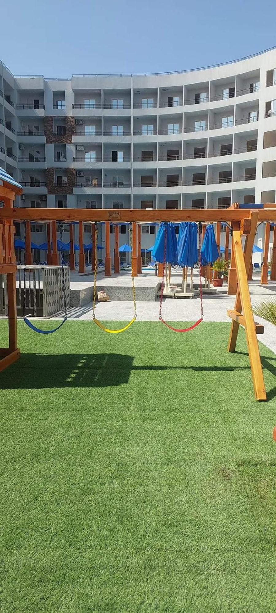 Tiba Golden Resort, Down Town