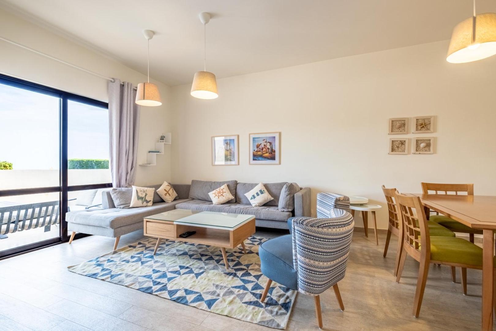 Prime Location Sea View *