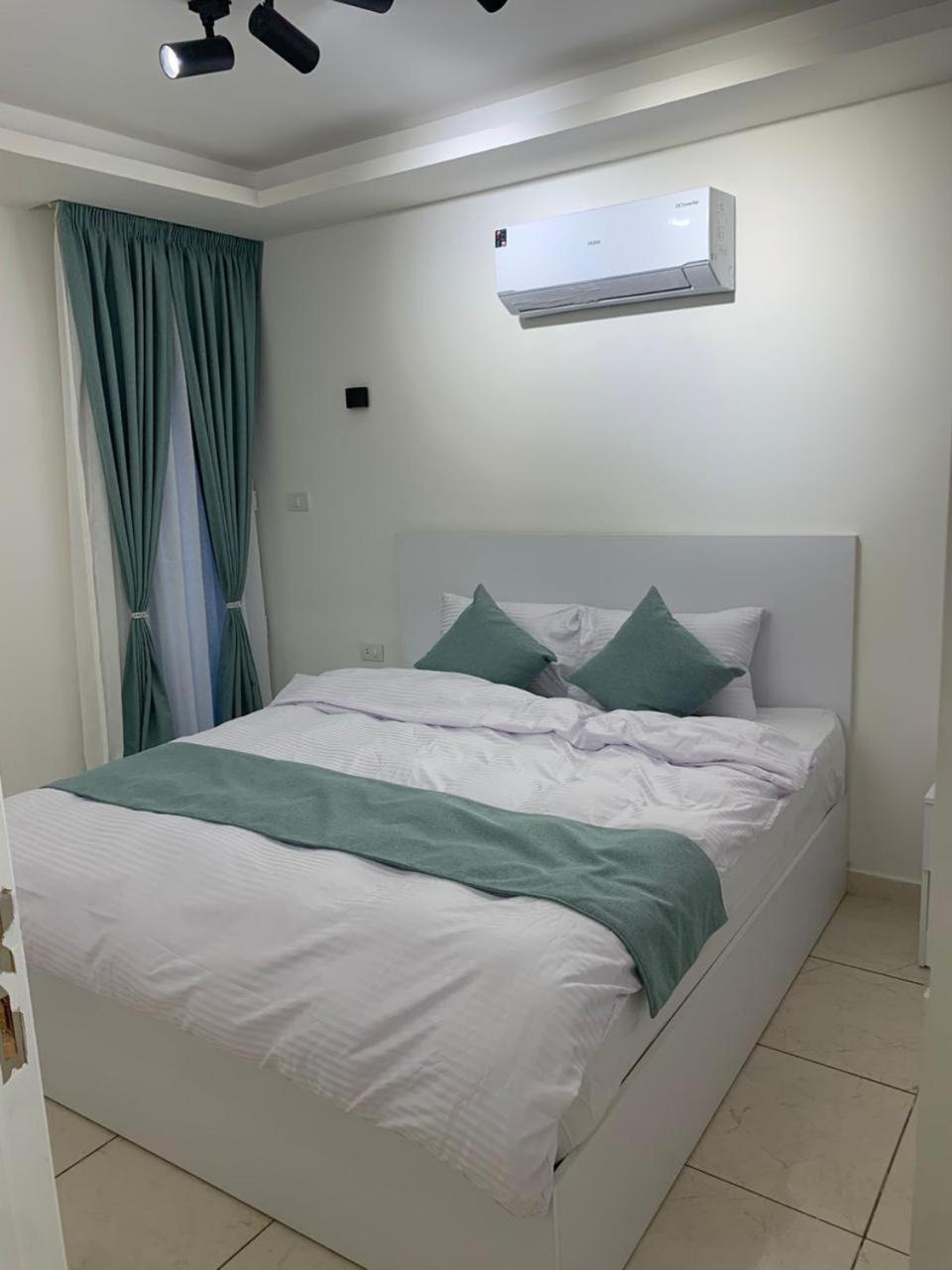 Ground Floor At Selena Bay Apartment