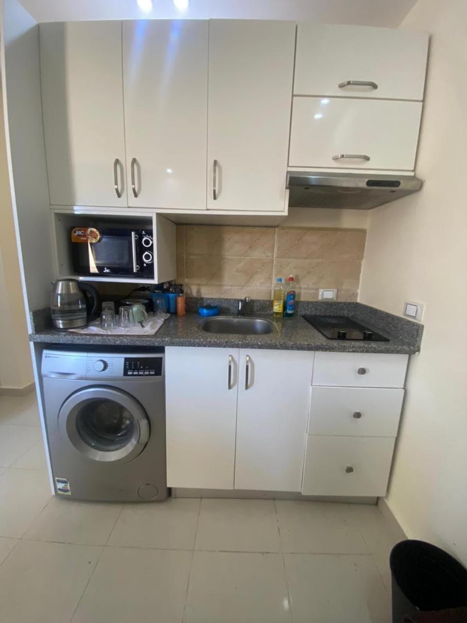 2bed Beachfront On-the-beach
