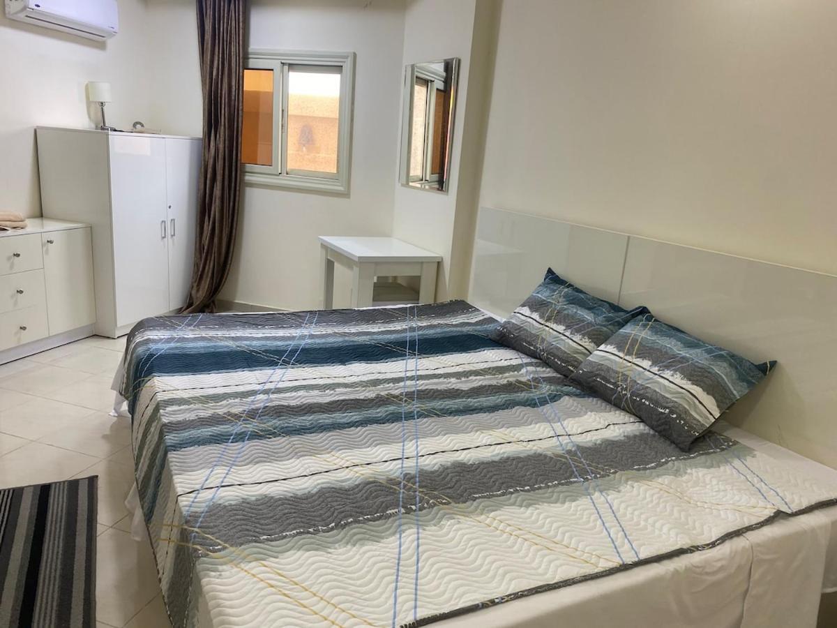 2bed Beachfront On-the-beach Apartment