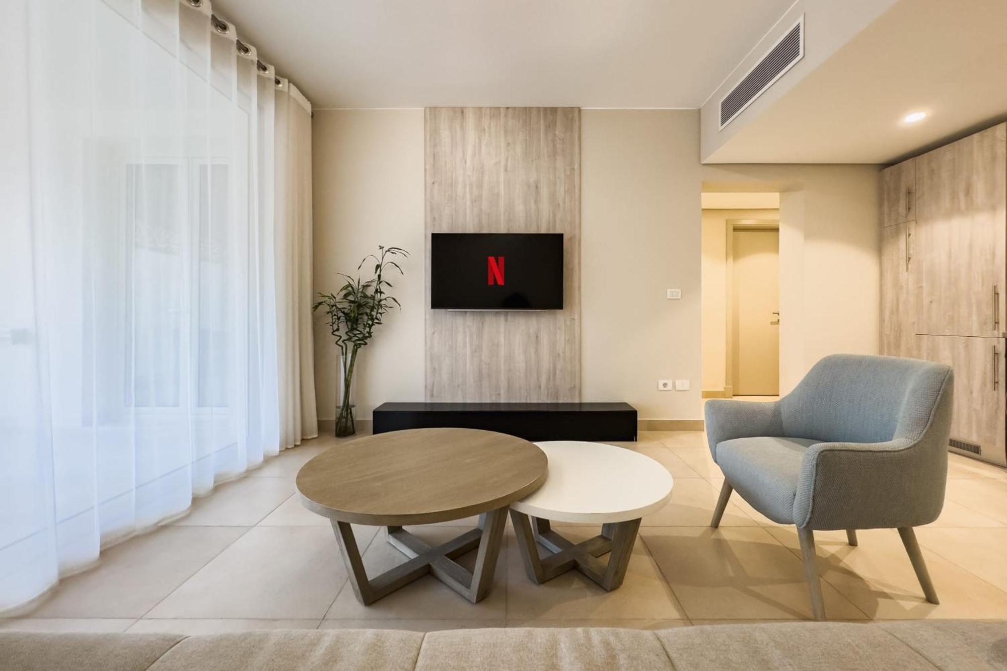 Neat & Neutral 1bdr Pool Front Mangroovy Apartment Hurghada