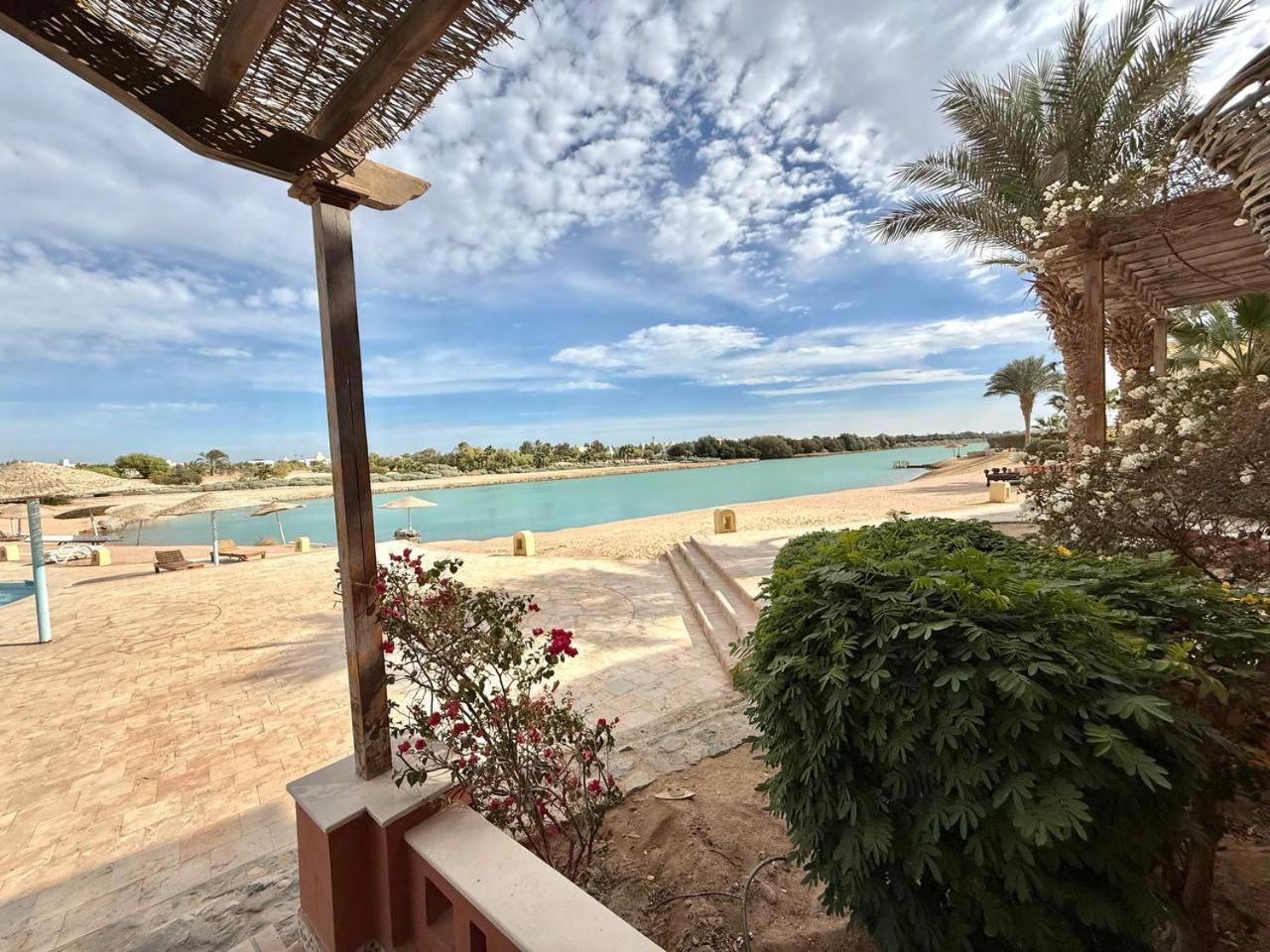 Exquisite 1br With Pool And Front El Gouna Apartment