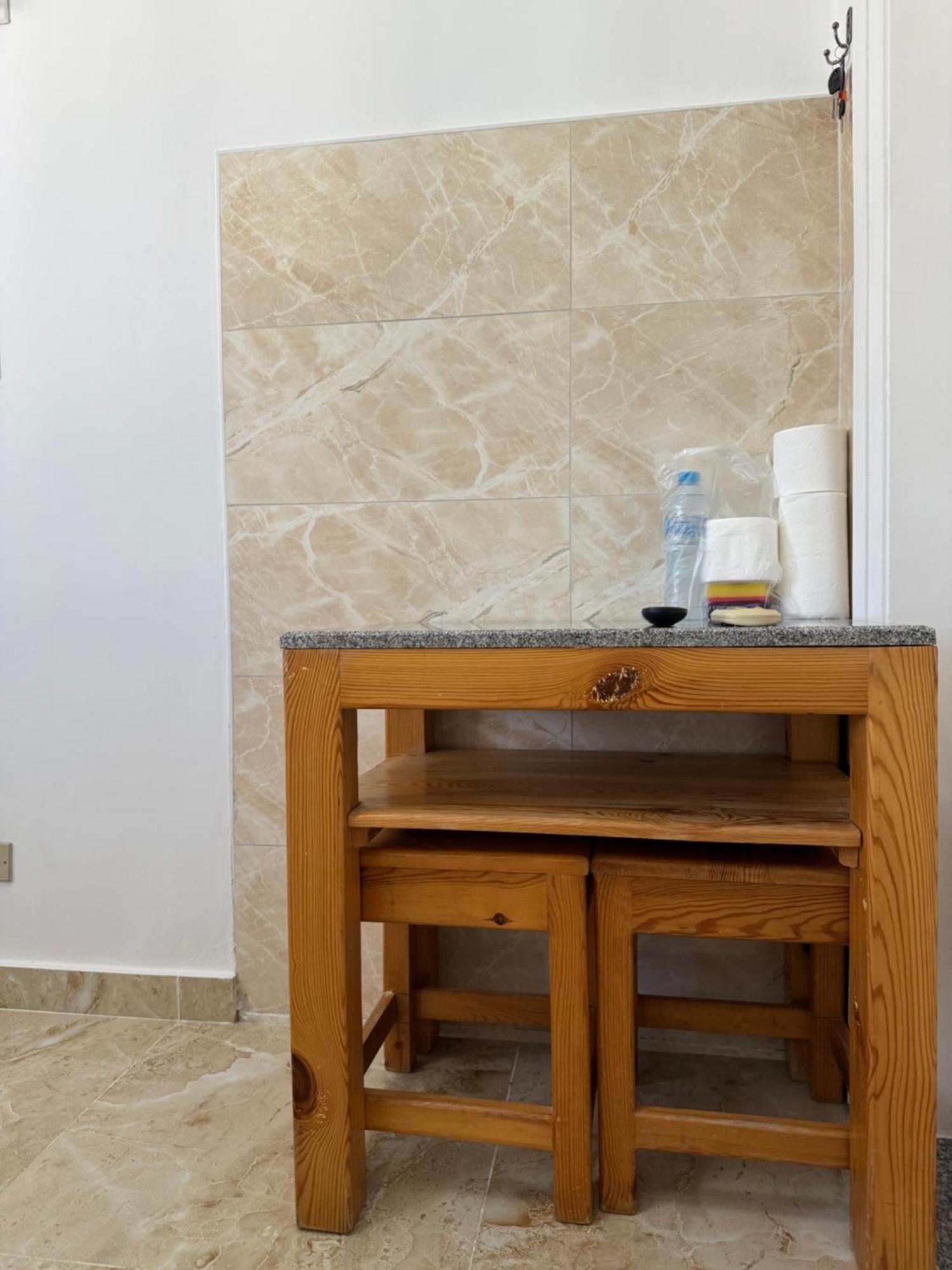 Mini-studio With Free Private Appartement *