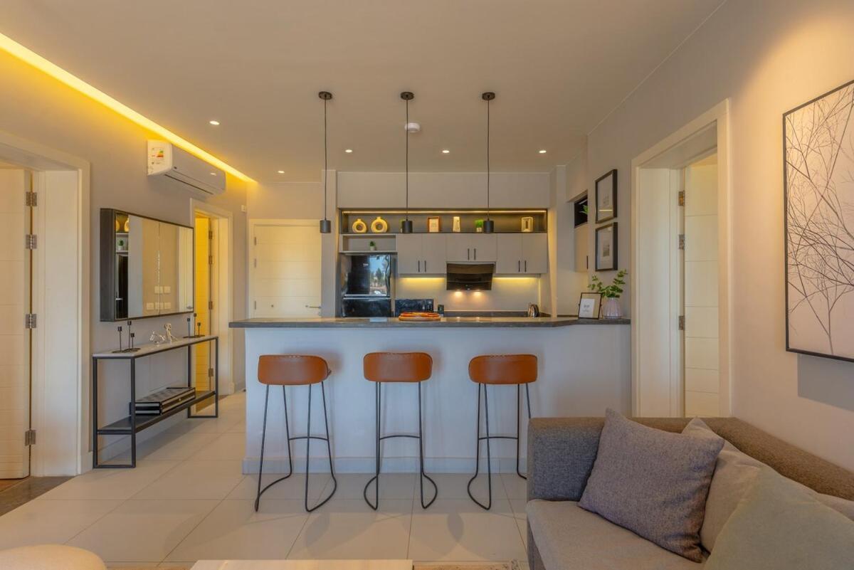 Serene Lakeview Escape 2br At Cyan Elgouna Apartment Hurghada