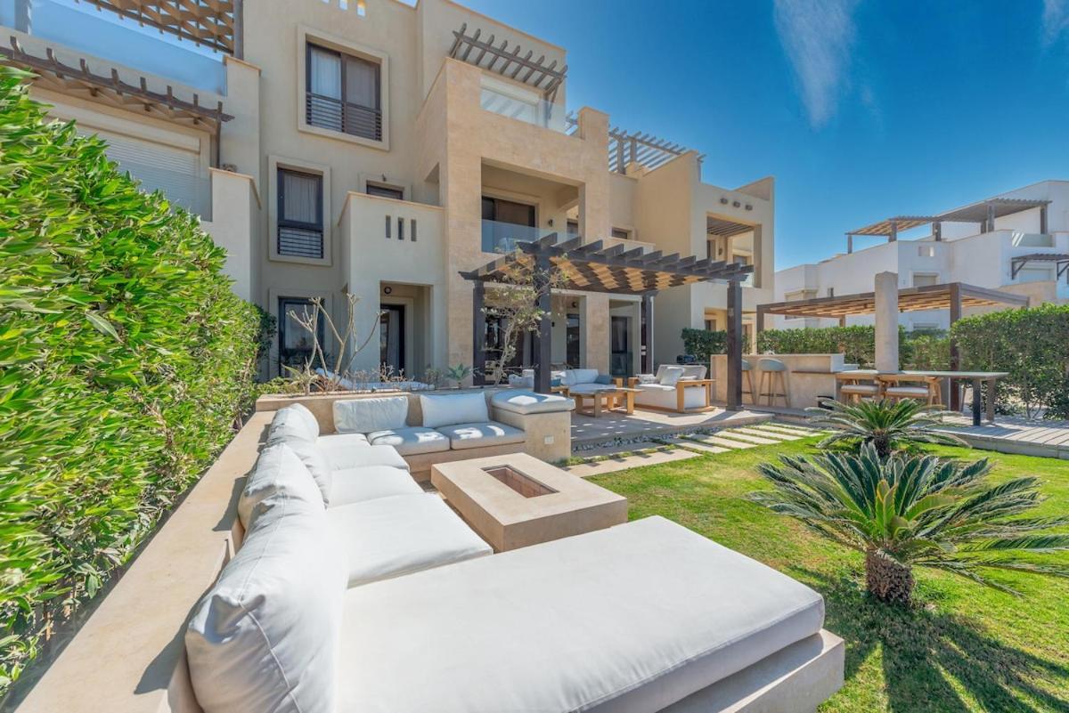 Apartment Serene Lakeview Escape 2br At Cyan Elgouna *