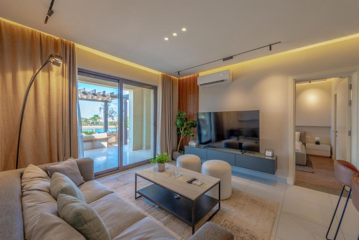 Serene Lakeview Escape 2br At Cyan Elgouna Hurghada