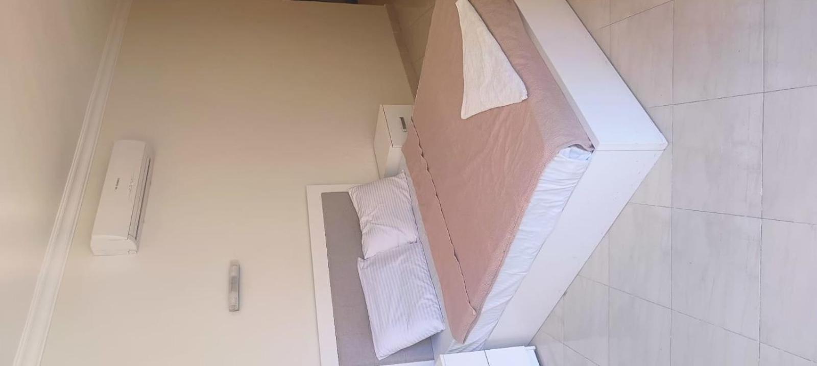 Diamond Apartment *