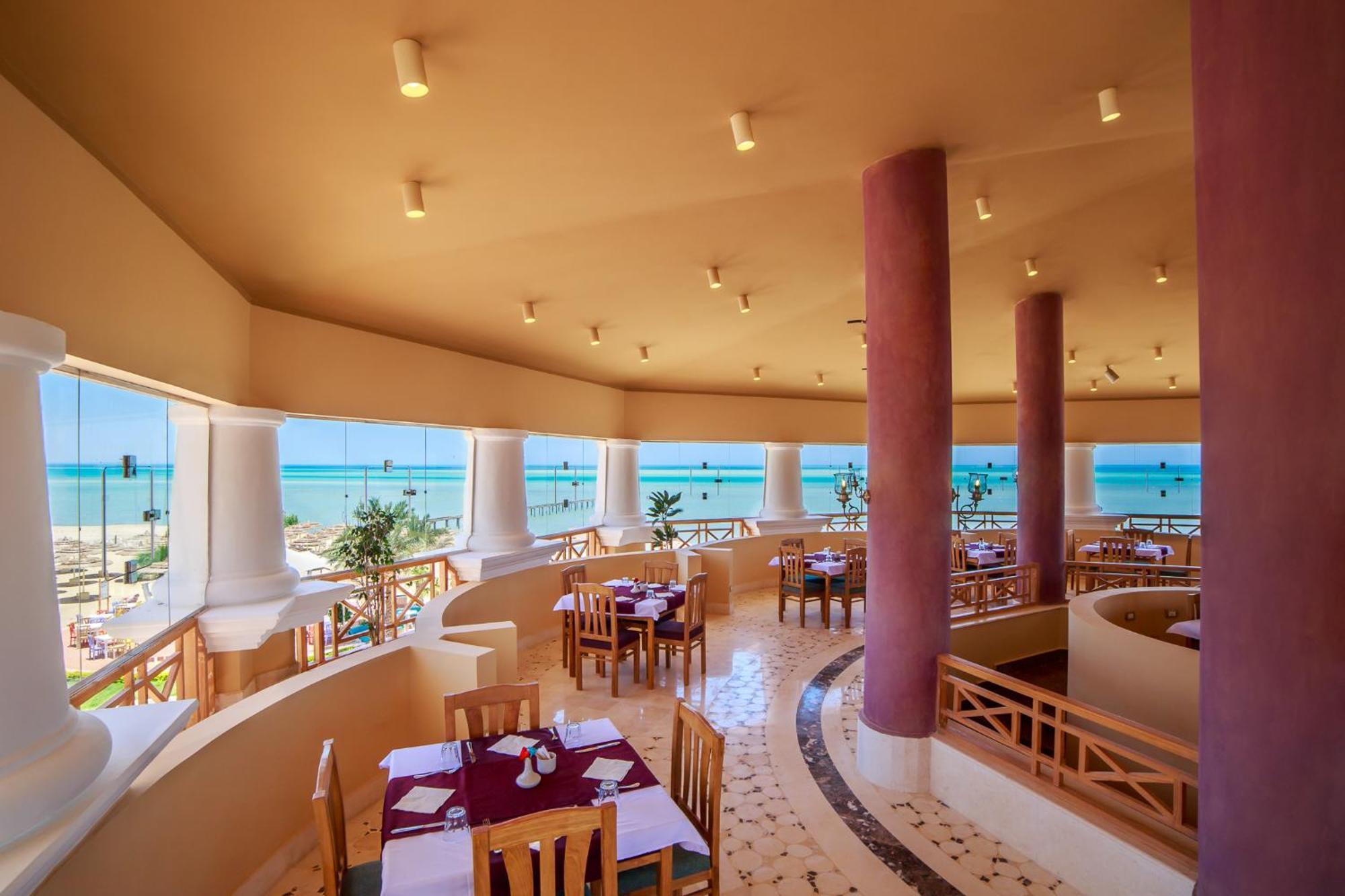 Resort Royal Serviced 4*