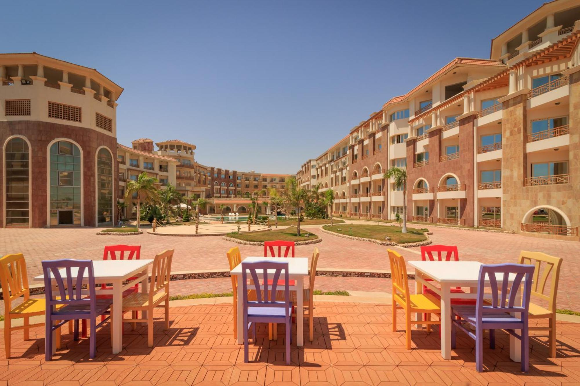 Resort Royal Serviced