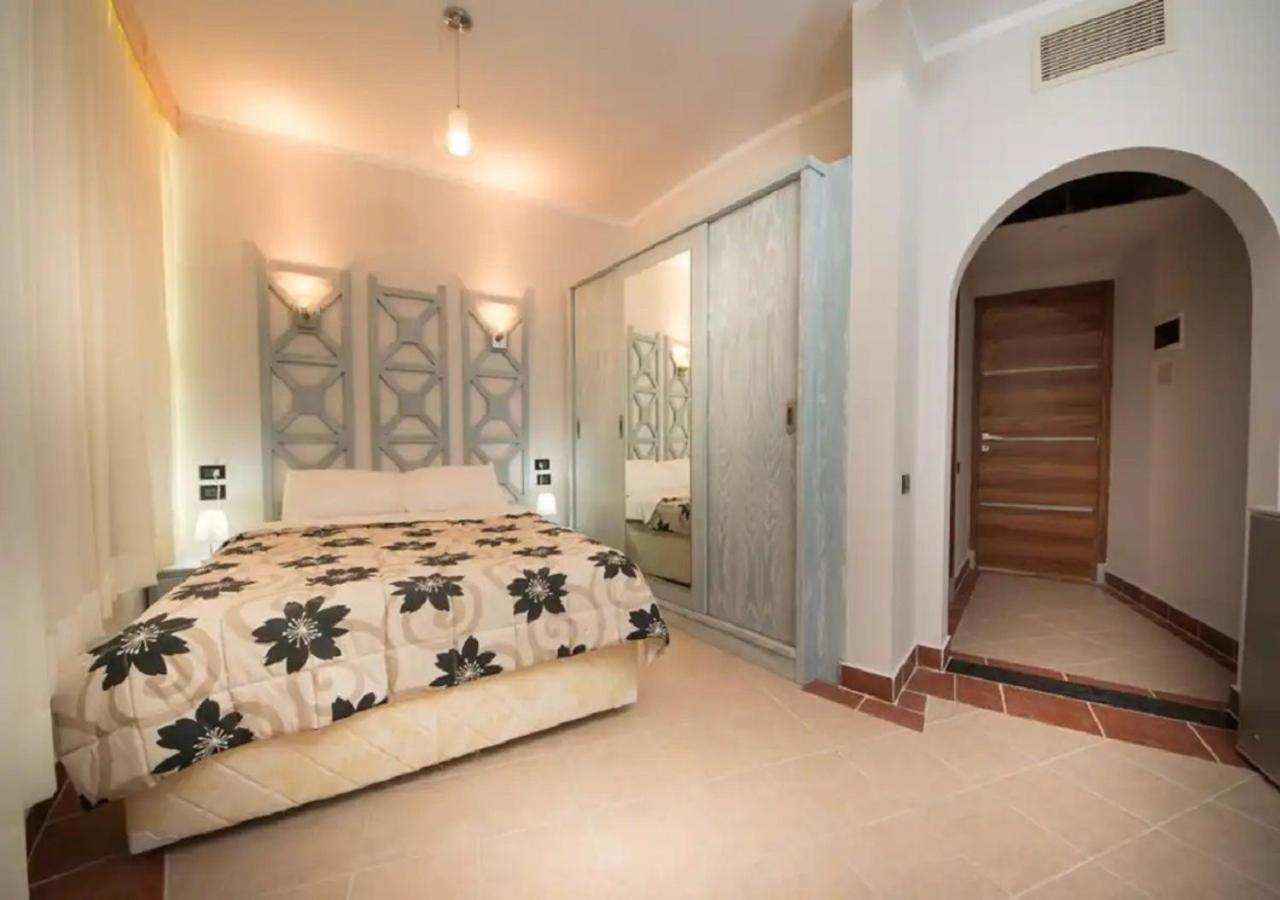 Royal Serviced 4*