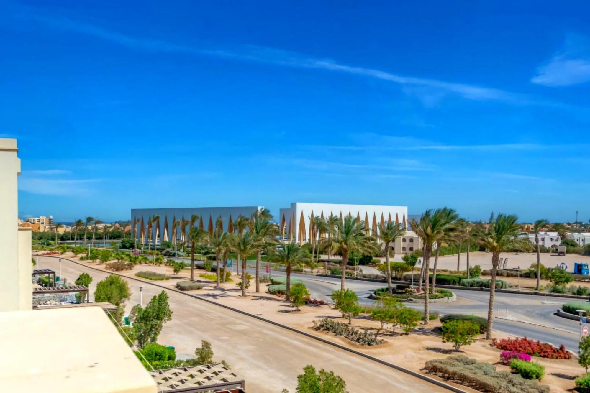 Cyan El Gouna - Pool & Lagoon Access Apartment
