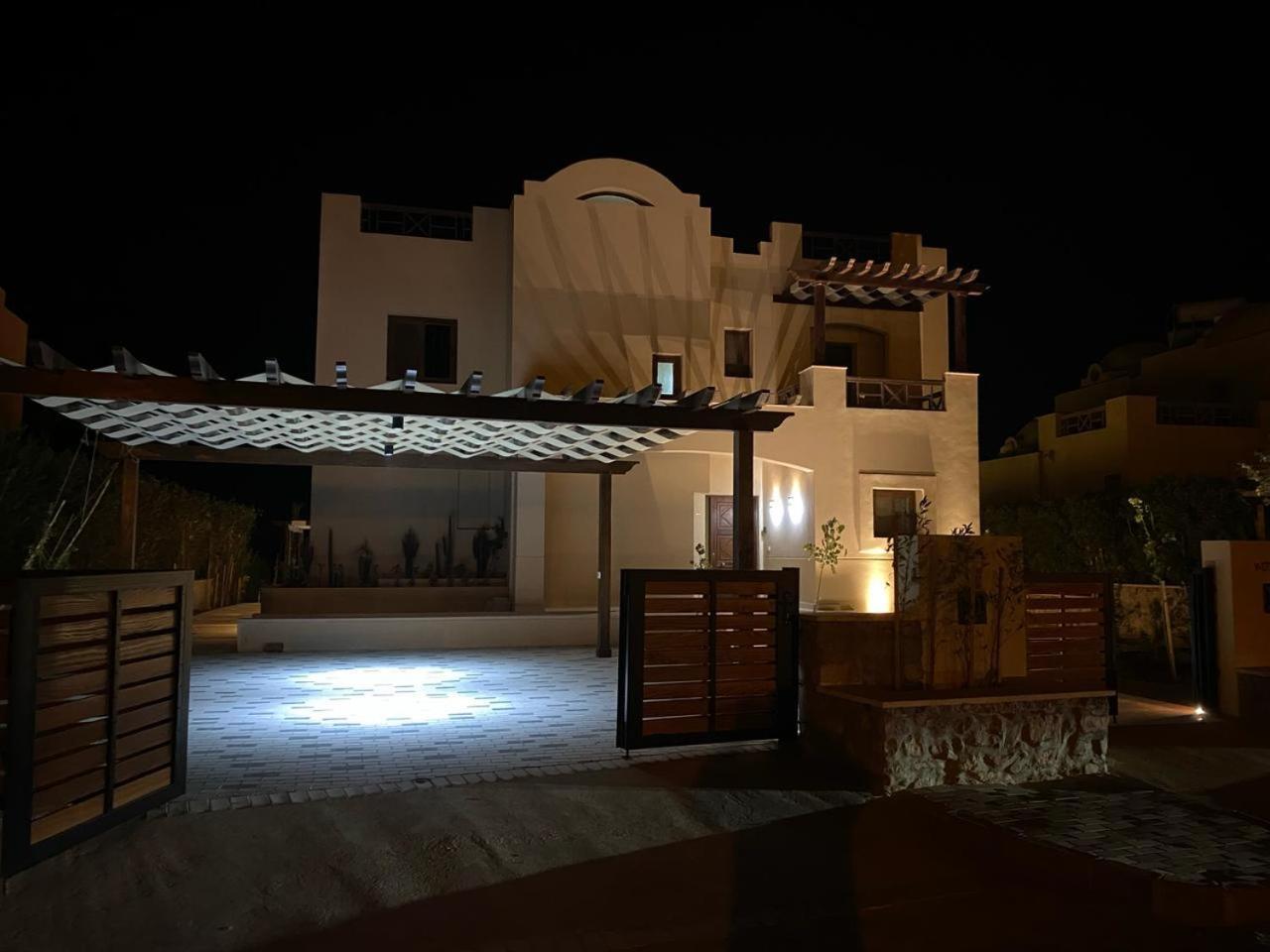 Luxury Waterfront Sabina El Gouna Villa *