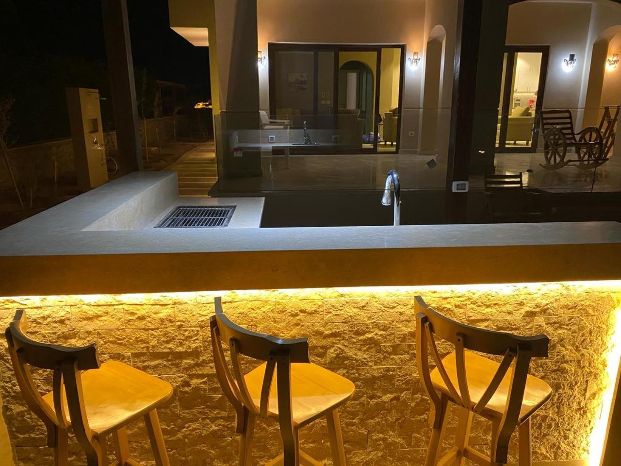 Luxury Waterfront Sabina El Gouna *