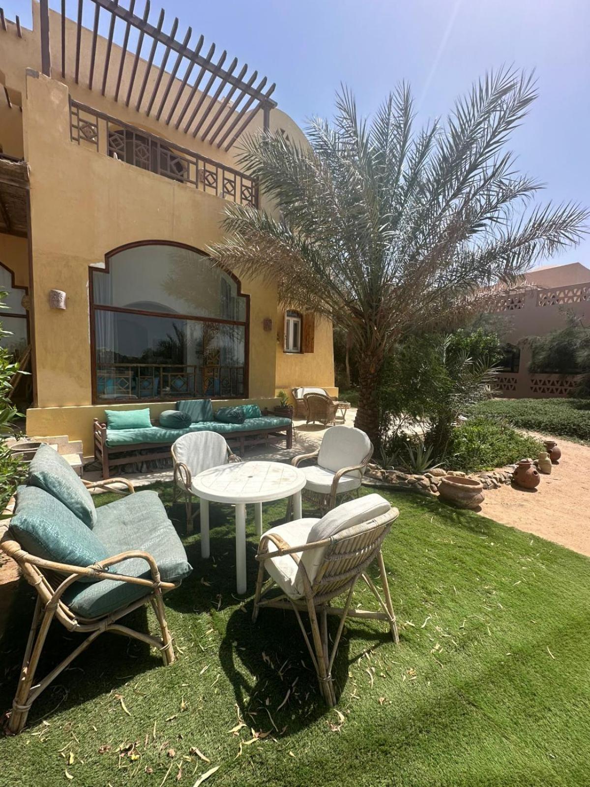 In Nubian , Behind Rihanna Apartment *