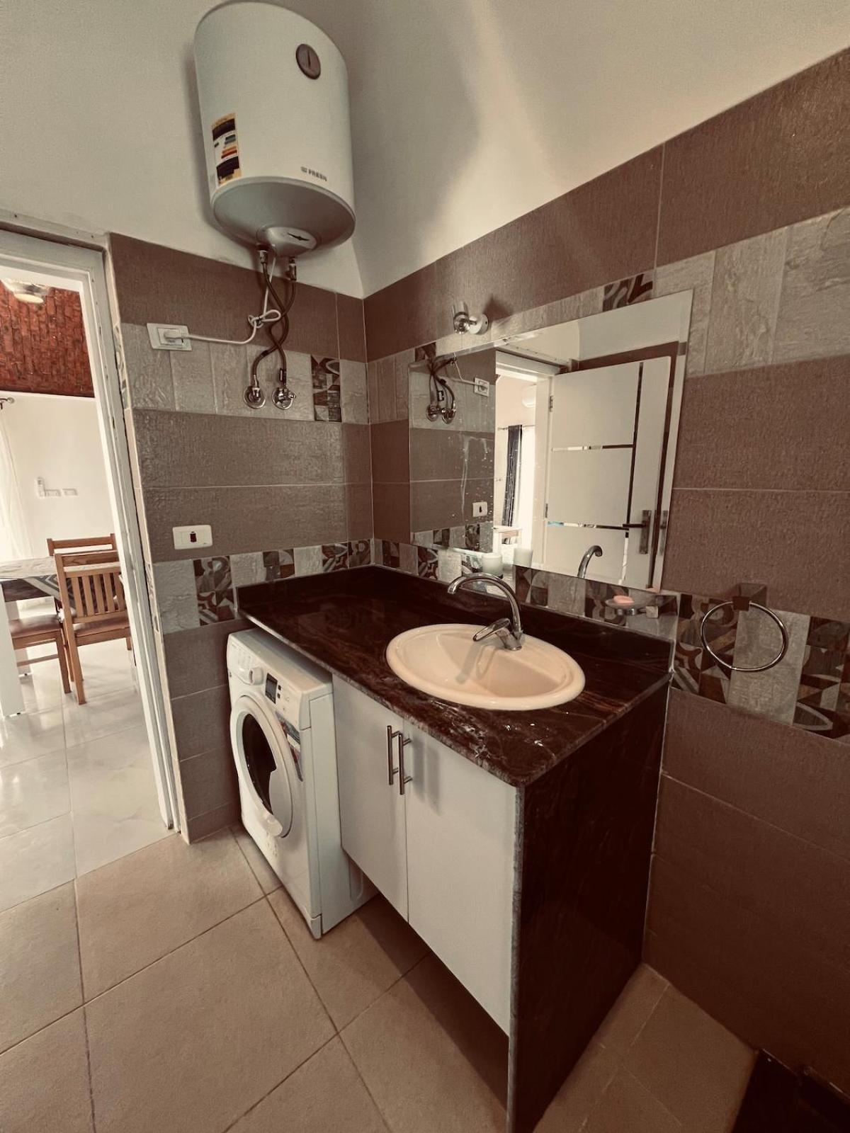Rooftop Sea View In With Private Terrace Apartamento Hurghada