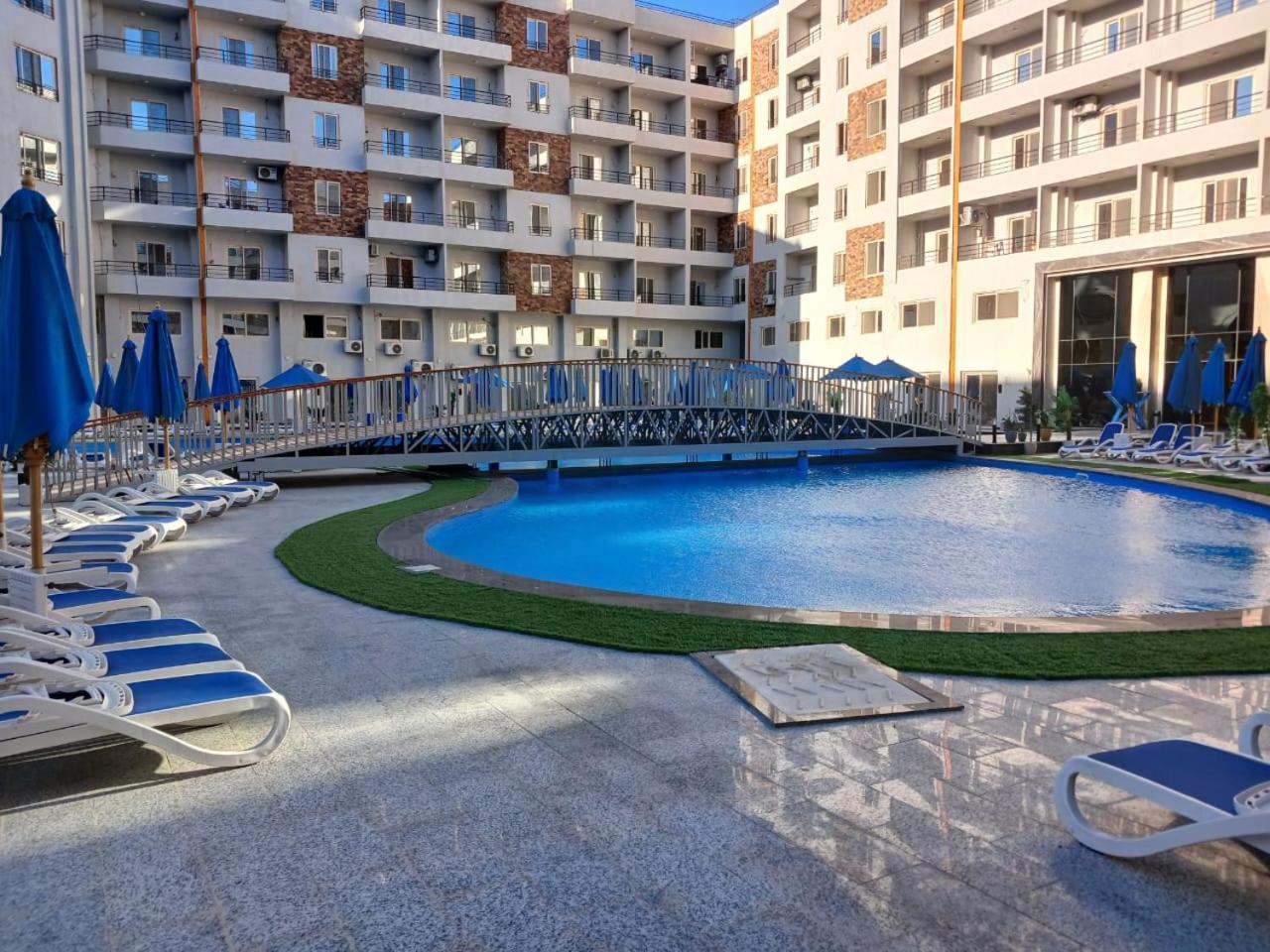 Golden Tiba Apartment *