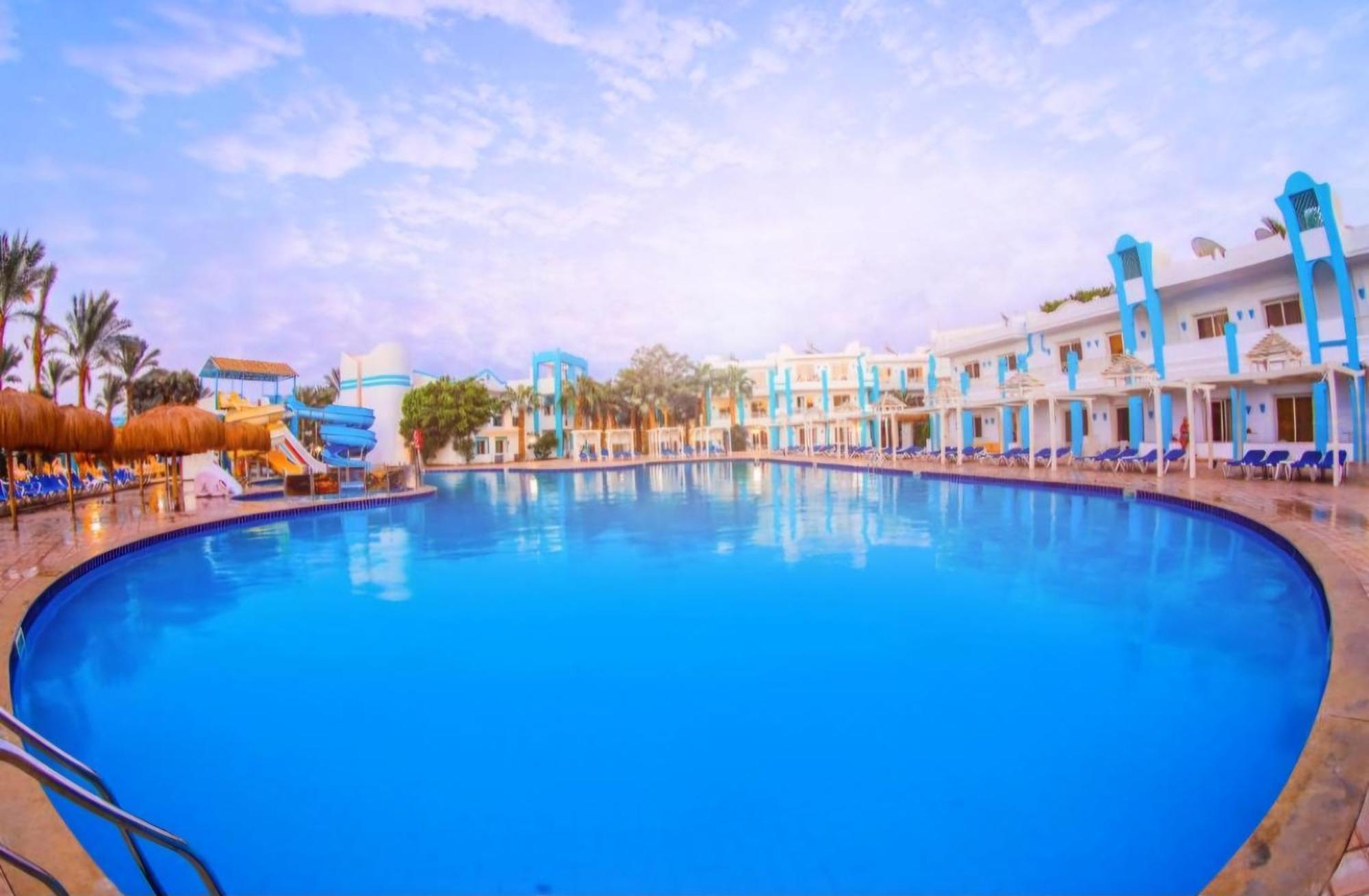 Lilyland & Waterpark Aparthotel Hurghada